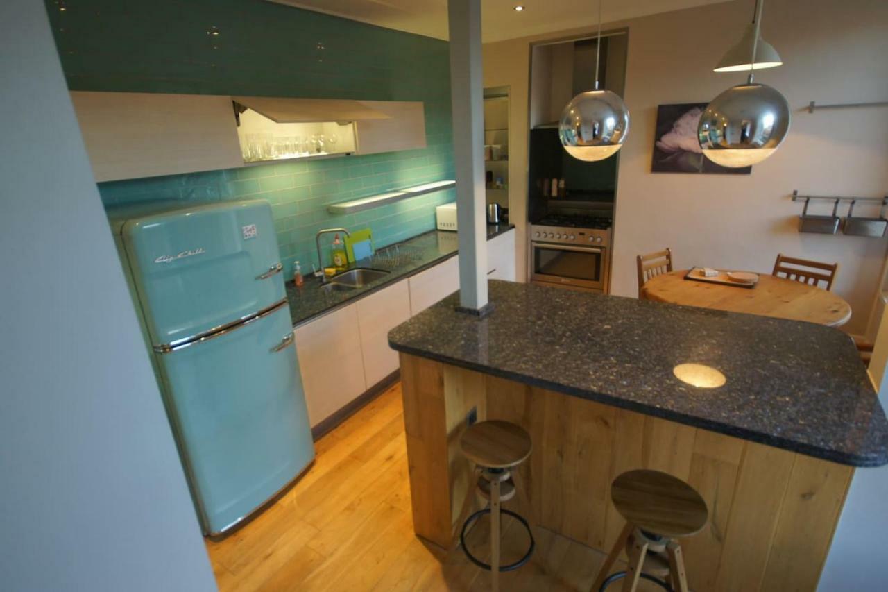Spacious 2 Bed Apt Next To Royal Mile & Waverley Edinburgh Luaran gambar