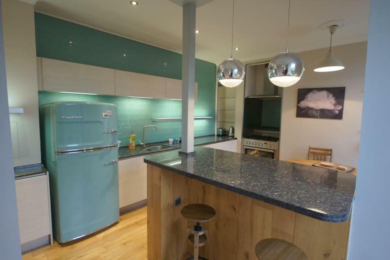 Spacious 2 Bed Apt Next To Royal Mile & Waverley Edinburgh Luaran gambar